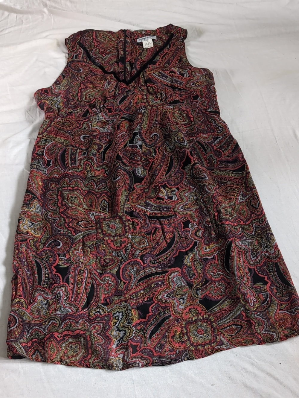 Sleeveless Multicolor Paisley Tie-Waist Dress